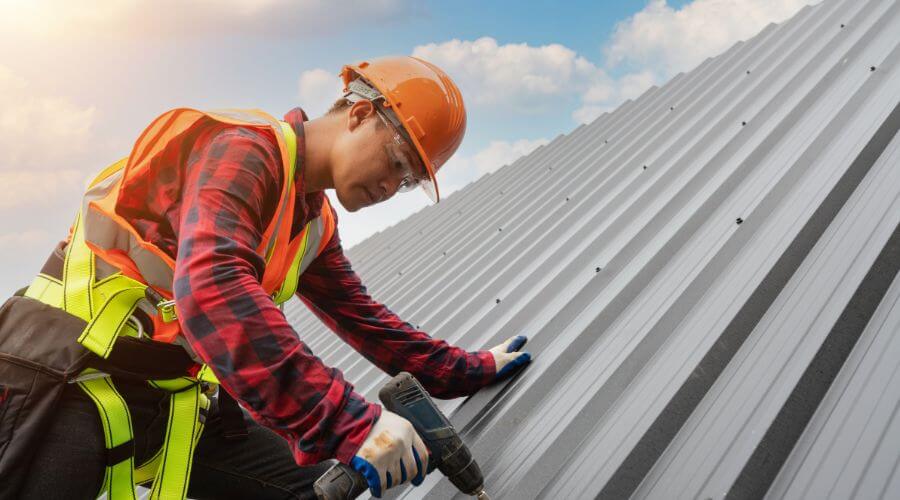 Professional Emergency Roof Repairs services in Reedy, WV